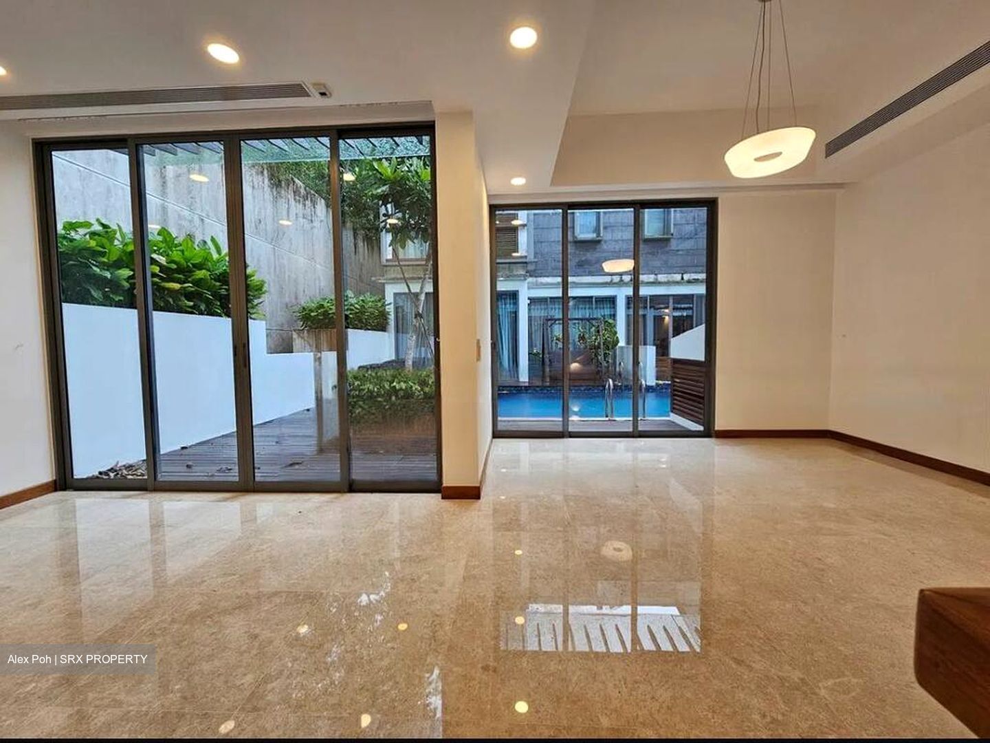 Greenwood Mews (D11), Terrace #437003001